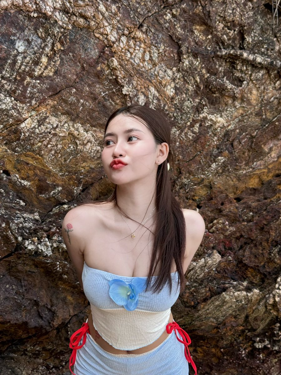 ploy_94p's tweet photo. คิดถึงทะเล🐯#แอบแซ่บ #เปิดการมองเห็น #คนโสด #เหงา #ทักมาคุยได้ #รีทวิตให้ด้วยน้า https://t.co/r4gXVGSVMO