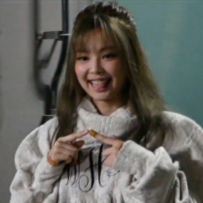 jane 🧜🏻‍♀️ tweet media