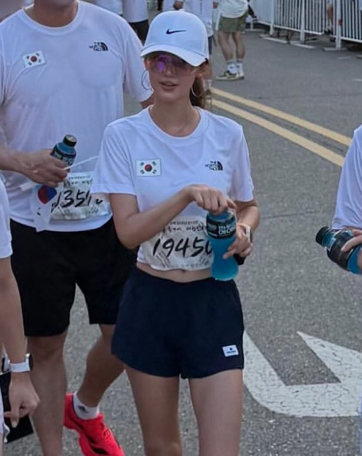 About Music tweet media