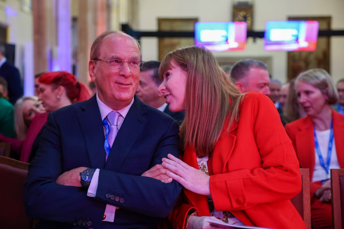 Keir Starmer and Blackrock: A Relationship Built For The Total Privatisation Of Britain.
BlackRock currently holds 677 registered entities at Companies House UK, with many listing Cayman Islands addresses. This scale and offshoring presence suggest a strategic structuring