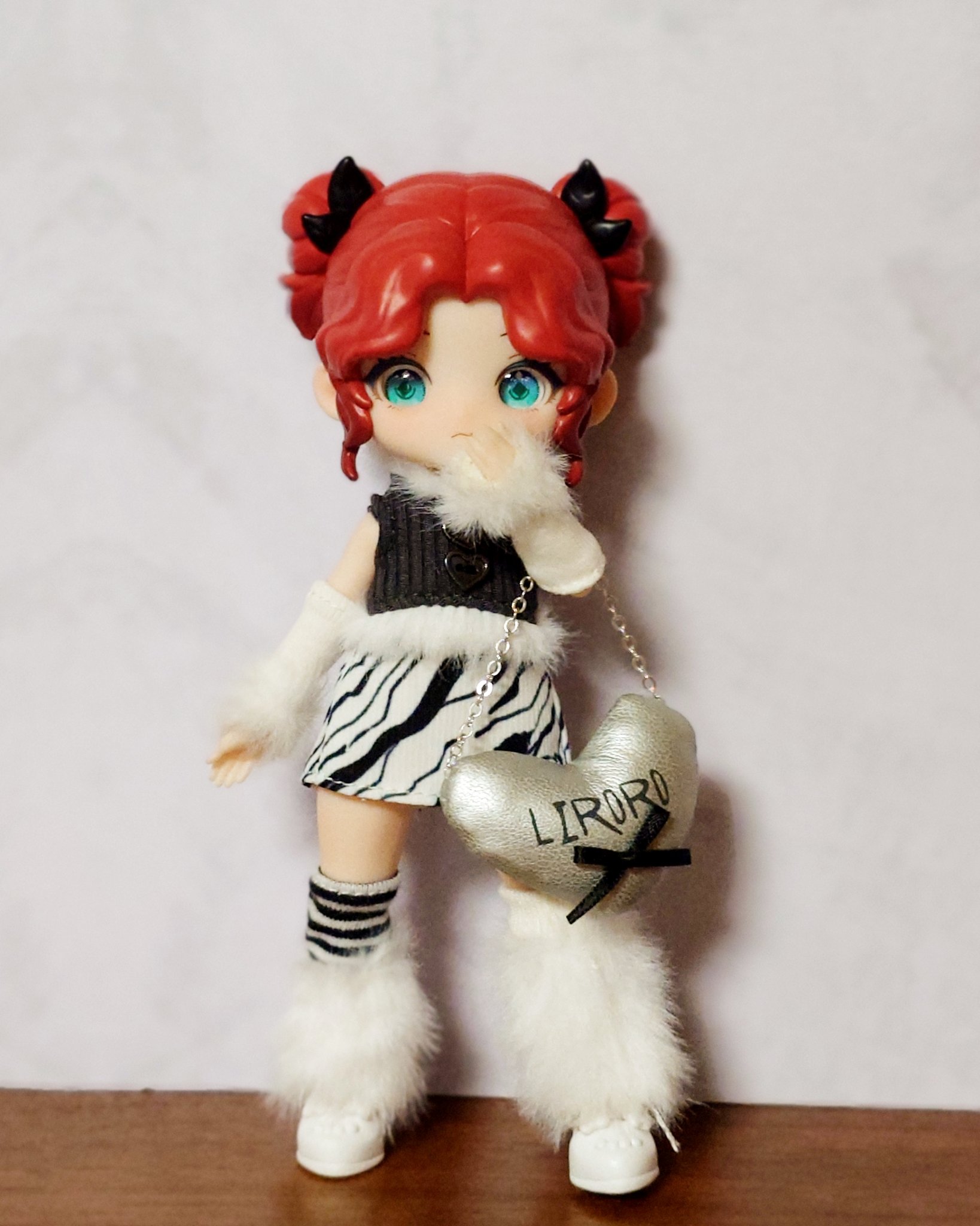 【非売品★美品】赤髪の白雪姫 ペーパー４種セット Amazon.co.jp: 赤髪の白雪姫 複製原画セット LaLa付録 : おもちゃ