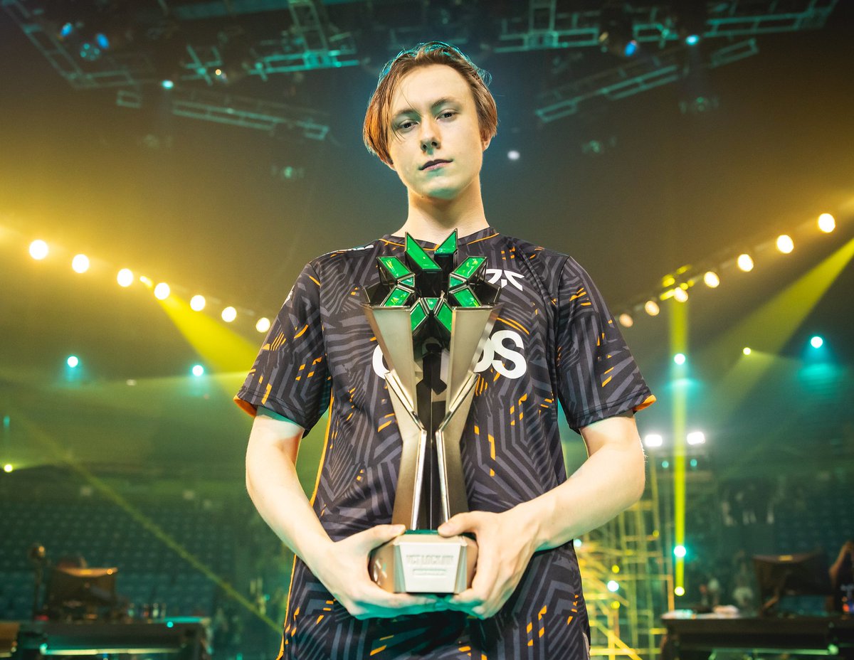 FNATIC tweet media