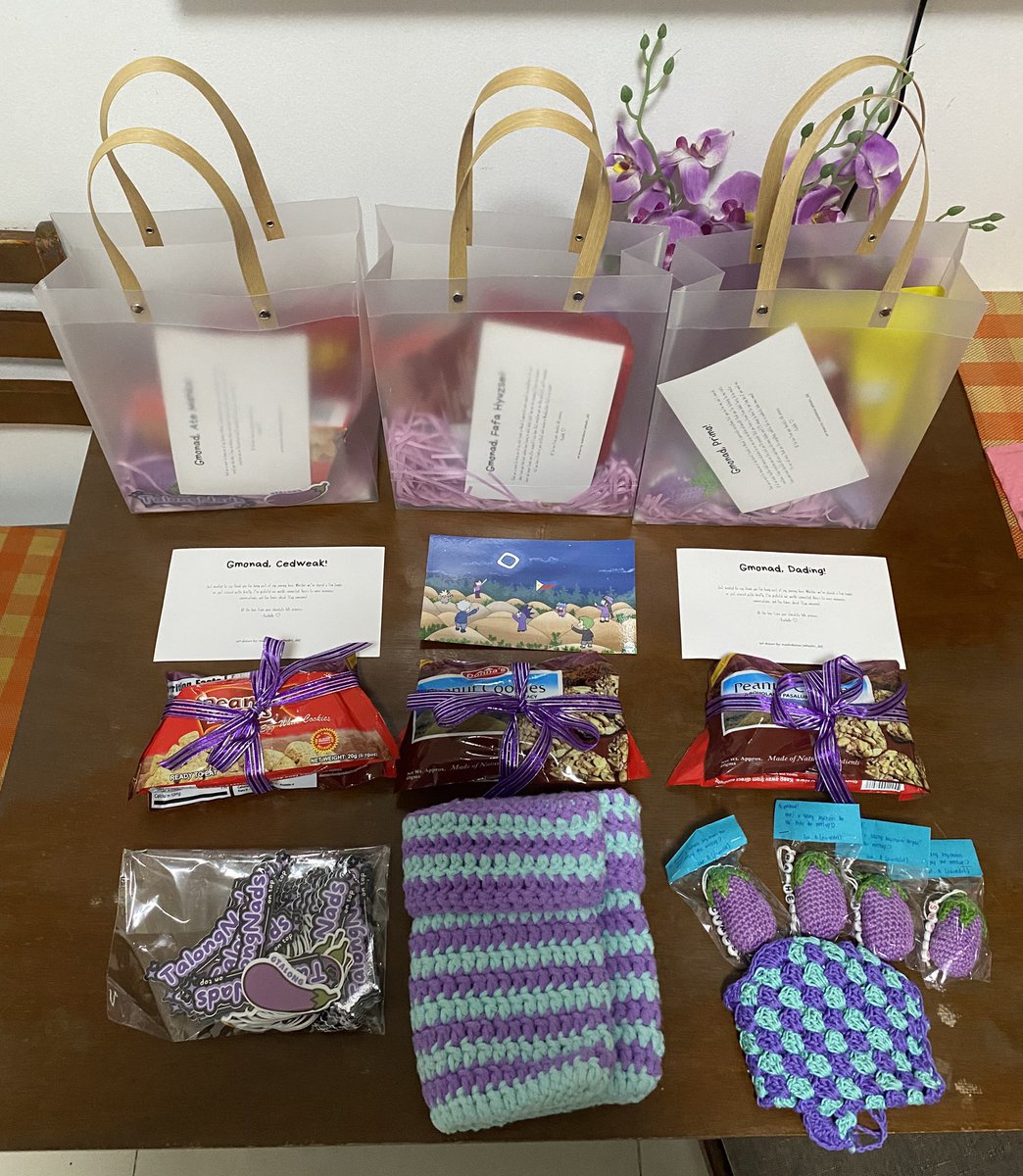 rachelleee (@rachellelunaaa) on Twitter photo g(<a href="/monad/">Monad ⨀</a>) 💜
been busy the past days with web 2 stuff and now i finally got to arrange stuff im bringing to <a href="/Filipinads/">FilipiNADS</a> meetup later!!
bohol postcard art made by <a href="/Madrii_dd/">Madridistaa</a> 🫶🏻
talong keychains from <a href="/pixieedot/">A</a>
see you guys, tap me if you want talongnads stickers 🍆 g(<a href="/monad/">Monad ⨀</a>) 💜
been busy the past days with web 2 stuff and now i finally got to arrange stuff im bringing to <a href="/Filipinads/">FilipiNADS</a> meetup later!!
bohol postcard art made by <a href="/Madrii_dd/">Madridistaa</a> 🫶🏻
talong keychains from <a href="/pixieedot/">A</a>
see you guys, tap me if you want talongnads stickers 🍆