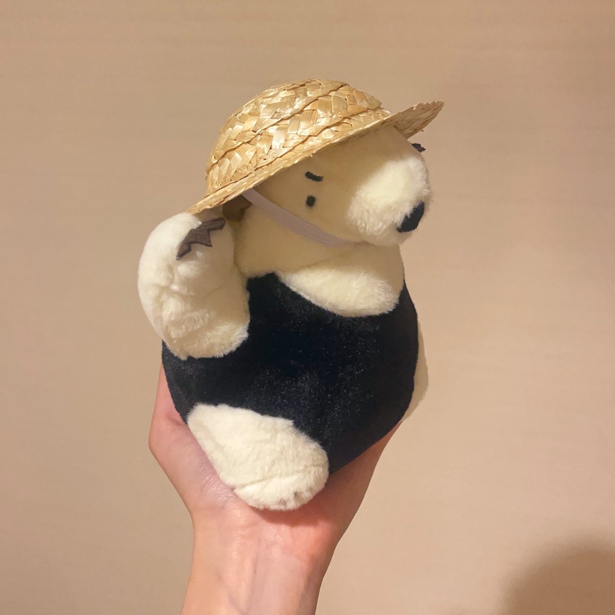 👒 ́-