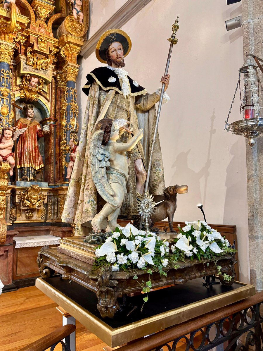 🙌🏻 Neste 16 de agosto, o voceiro socialista, Gumersindo Guinarte, participou na renovación do voto da cidade a San Roque

Unha tradición que se remonta a hai máis de 500 anos cando a cidade se encomendou ao santo para salvala dunha epidemia de peste