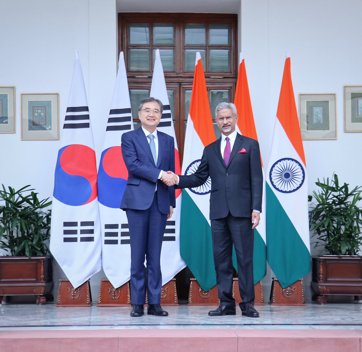 Kuna__fr's tweet image. L’#Inde et la #Corée du Sud s’engagent à approfondir leur #coopération dans divers domaines
ow.ly/Nlcm30sOTre