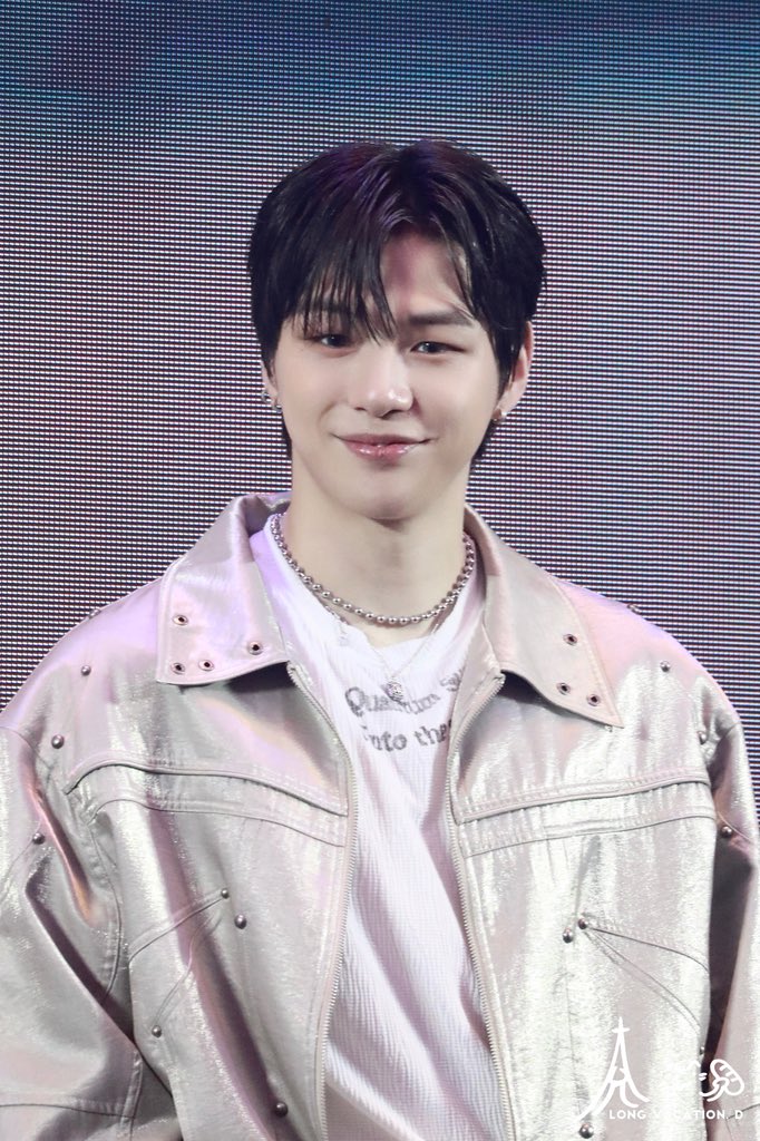 LongVaca1210's tweet image. #강다니엘 #KANGDANIEL 

-250816