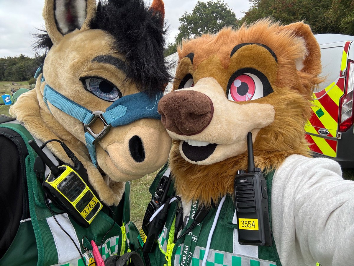 Stone Mane the Medi Horse π³οΈβππ΄ (@stone_mane) on Twitter photo UwU what appears to be the emergency?
Always a pleasure to be with the best crewmate <a href="/takkattack/">π
£π
π
π
π Megaplex π¦</a> helping run medical provision for <a href="/CORE__ELEMENT/">Core Element Festival</a> for <a href="/StoneHorseUK/">Stone Horse Event Services</a> UwU what appears to be the emergency?
Always a pleasure to be with the best crewmate <a href="/takkattack/">π
£π
π
π
π Megaplex π¦</a> helping run medical provision for <a href="/CORE__ELEMENT/">Core Element Festival</a> for <a href="/StoneHorseUK/">Stone Horse Event Services</a>