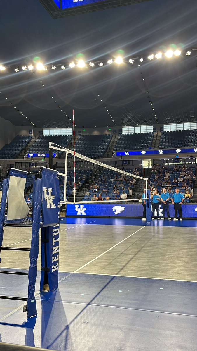 Time to get a glimpse of what these Cats can be 😼