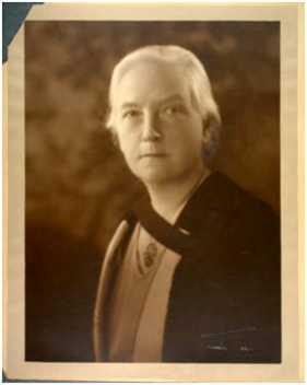 McGill Libraries (@mcgilllib) on Twitter photo #newblogpost "Warden and Witness: 118 years of the ‘Our Lady of the Snows’ banner at McGill" by Katelyn Jones, PhD Candidate, Art History, Max Stern Fellow 👀 Read on: mcgill.ca/x/ihx
#McGillVAC <a href="/McGillGradStudy/">McGill Graduate & Postdoctoral Studies</a> @McGillArts #newblogpost "Warden and Witness: 118 years of the ‘Our Lady of the Snows’ banner at McGill" by Katelyn Jones, PhD Candidate, Art History, Max Stern Fellow 👀 Read on: mcgill.ca/x/ihx
#McGillVAC <a href="/McGillGradStudy/">McGill Graduate & Postdoctoral Studies</a> @McGillArts