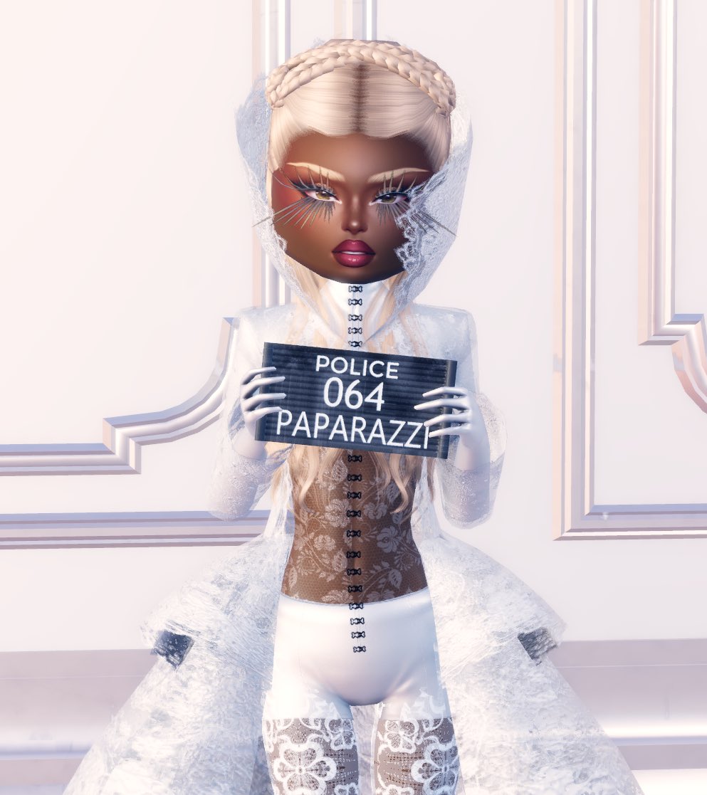 It’s been an absolute honor and pleasure working on Lady Gaga x DTI! 🖤 

Fame Monster came out the year I was born and her music practically raised me! 🥹 I’m SO incredibly proud of our team’s hard work and dedication!!! 

We hope you all enjoy this update as much as we do.