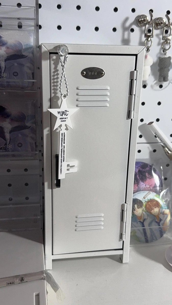 shai • puma duck doll on 📌 tweet media