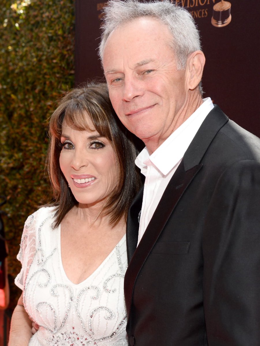 KATELINDER's tweet image. My heart goes out to the family and friends of #TristanRogers I was so fortunate to have worked with him and to have spent time with Teresa and  Tristan for many years. #sokind  #sotalented  #hewillbesorelymissed @YRInsider @GeneralHospital