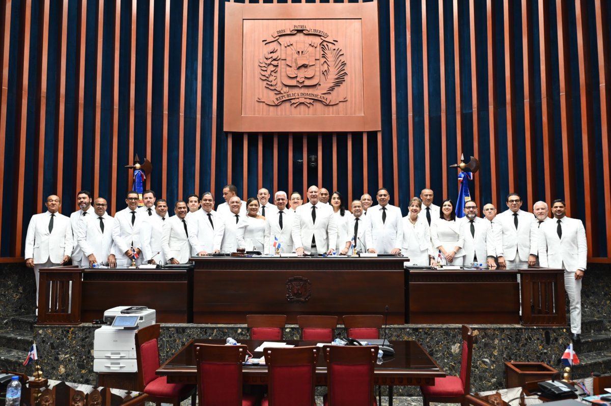 🇩🇴🙌 Damos inicio a la Segunda Legislatura Ordinaria del período 2025-2026.

Un nuevo capítulo para seguir fortaleciendo nuestra democracia. 🏛️