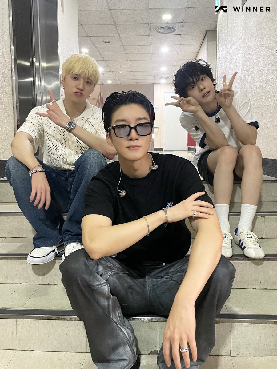 ttuekke44's tweet photo. #지켜나가자_위너_11주년_영원히 https://t.co/96H0H9t8xi