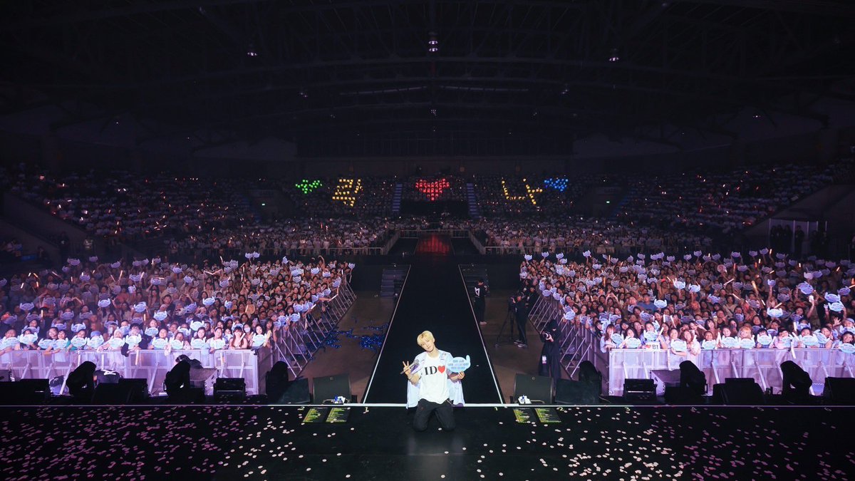 2025 B.I TOUR: The Last Parade Tour in BANGKOK 🎡

สิ้นสุดการรอคอยของ Parade ที่ 🆔 ทุกคนเฝ้ารอ ขอบคุณที่มาร่วมสร้าง The Last Parade ให้สวยงามและน่าจดจำขนาดนี้ 🐥💖

———————-

2025 B.I TOUR: The Last Parade Tour in BANGKOK 🎡

The long-awaited Parade has finally arrived.
Thank