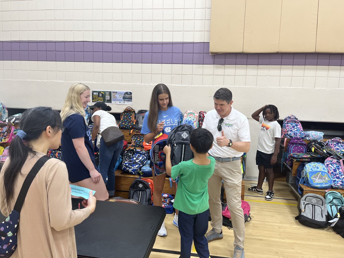 brad_briner's tweet photo. Had a great time this morning partnering with Aetna to support Hargraves Community Center's annual back-to-school festival!  #ncpol #nced https://t.co/h5mWXIb9un