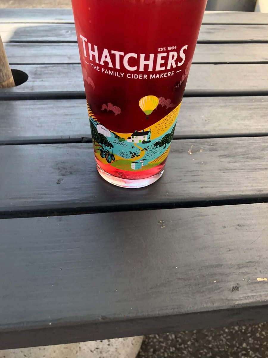 Great Social Ride today with a great group of people. Well done everyone for keeping your head done in that brutal wind on the way home
Great to join in with the inters for a few miles back to Wenvoe Arms
                    💙🩵🚴🏻‍♀️🚴🏼‍♂️🚴🏻🩵💙
                               #Cycling