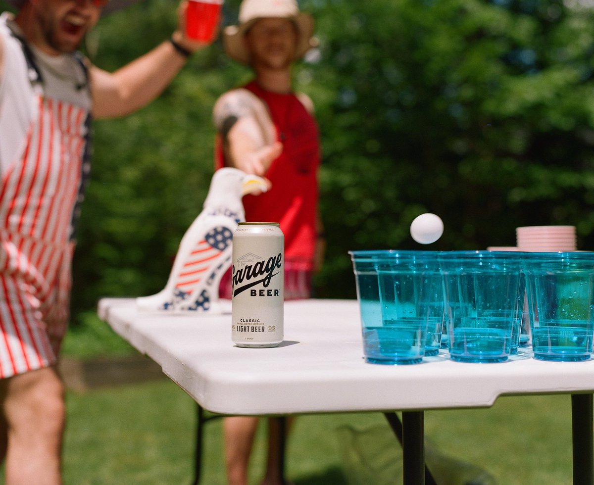 clapped36's tweet image. Just a little @drinkgaragebeer on medium format film. 📸: Pentax6x7, 105mm, @Kodak Portra