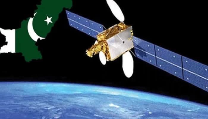 پاکستان کا جدید ریموٹ سینسنگ سیٹلائٹ کامیابی سے مدار میں پہنچ گیا 🇵🇰

سپارکو کے جدید ترین سیٹلائٹ نے بہترین کارکردگی کے ساتھ فعال ہو کر زمین سے مستحکم رابطہ قائم کر لیا ہے اور ہائی ریزولوشن تصاویر بھیجنا شروع کر دی ہیں۔