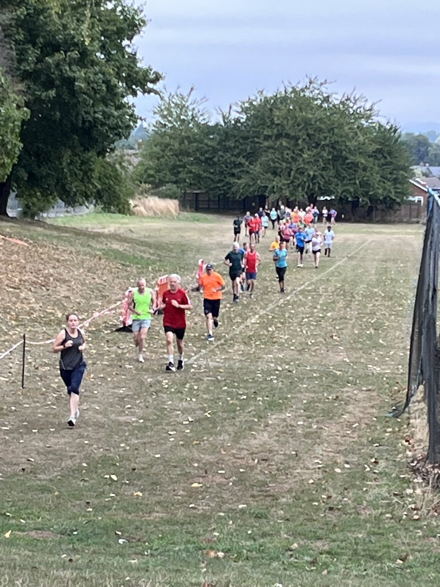 newent_parkrun's tweet photo. Event 561…

77 people joined us this morning where we had three milestones and a birthday. 

#loveparkrun https://t.co/vpdTtH1vMI
