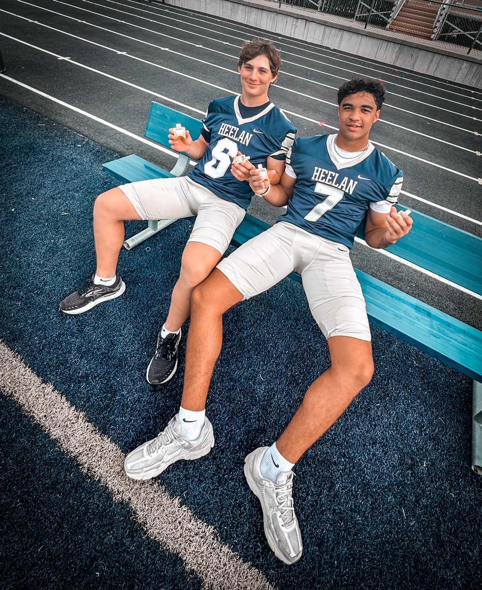 Thank you, <a href="/SueBeeUSA/">Sioux Honey Co-op</a>, for the much needed help this upcoming season! These “sea salt” packets will be invaluable for assisting our athletes and keeping them on the field! 

#SueBeeHoney #TheStandard