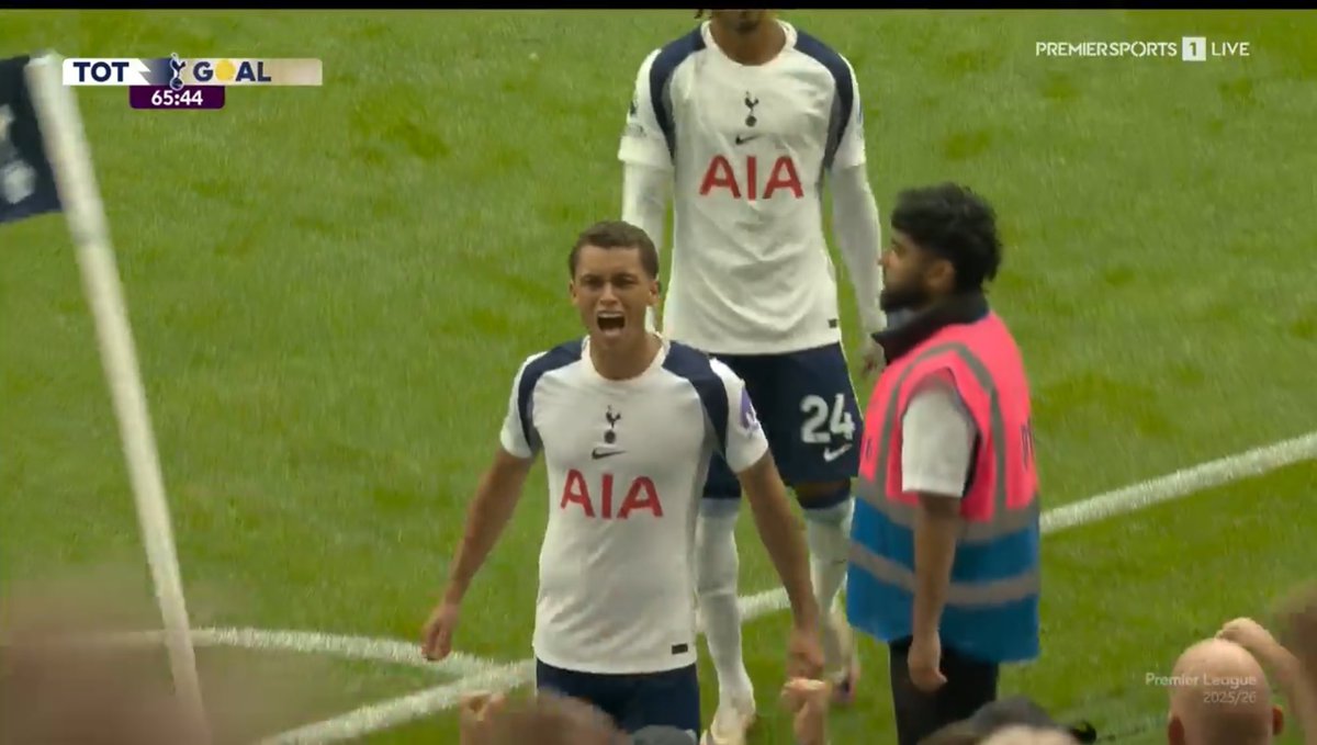 EVERYTIME THEY DOUBT HIM, HE SCORES😭