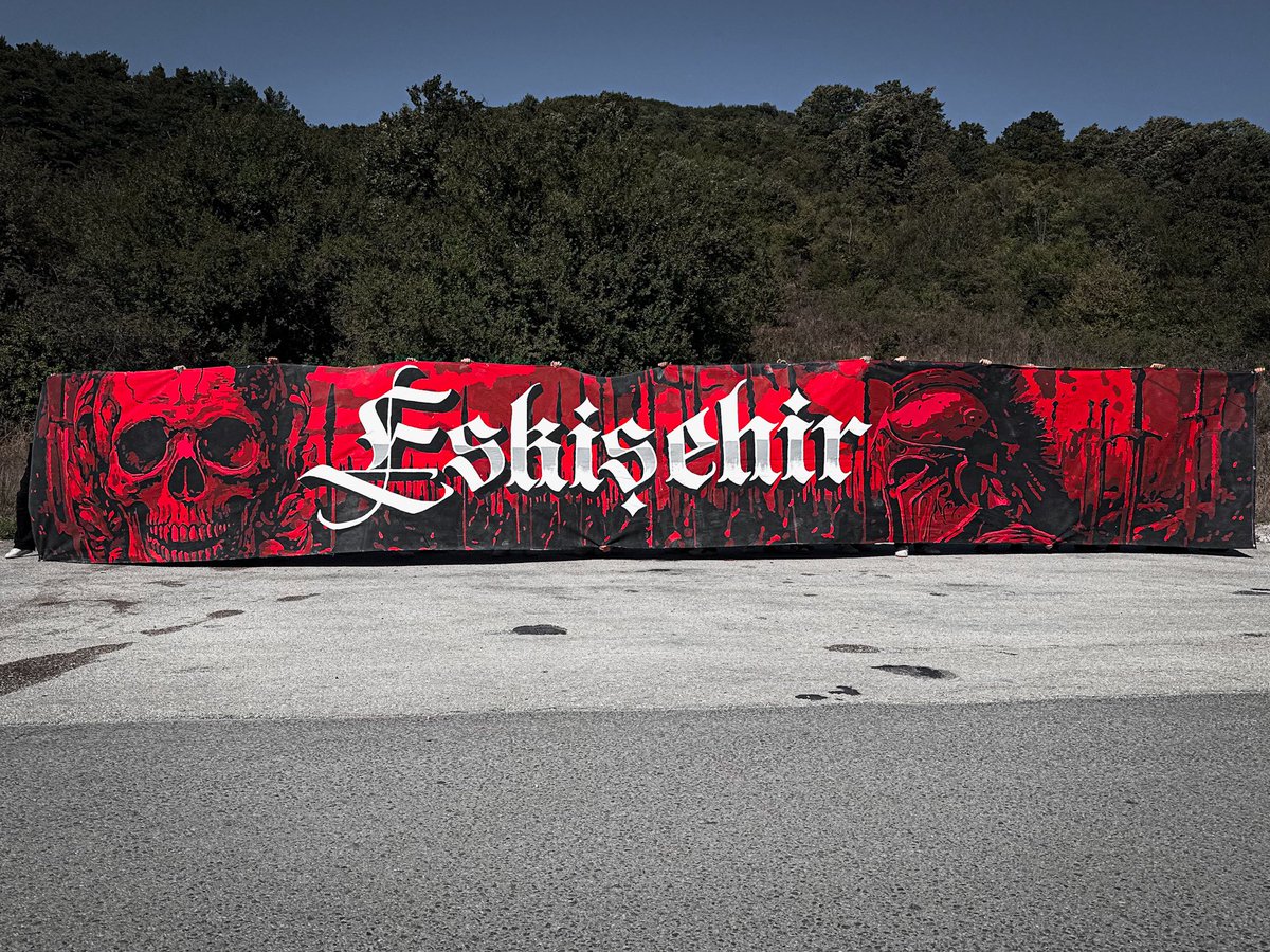 Tribün tarihine yeni bir iz: 

Deplasman pankartımız sahnede!

<a href="/mcmlxveskisehir/">Ultras MCMLXV</a>