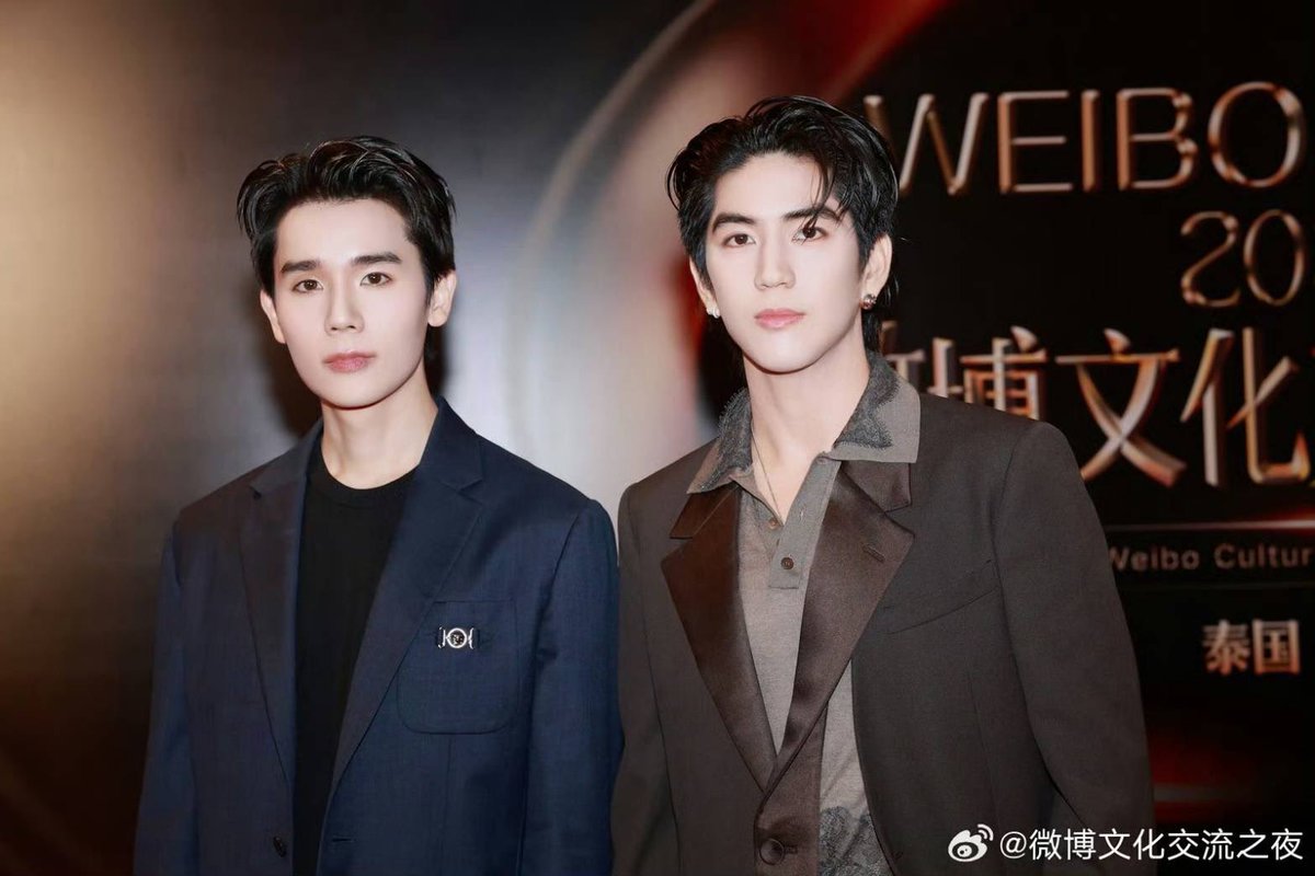 Seatawinan Official🌊 (@seatawinanfc) on Twitter photo 🩶
Weibo : 微博文化交流之夜 update ✨
WEIBO NIGHT WITH JS
#WeiboGala2025xJimmySea
#sea_tawinan : <a href="/Sea_tawinan/">Inthu, Tarotist | ปิดรับดูดวงชั่วคราว (ลาพักใจ) 🔮</a> 🩶
Weibo : 微博文化交流之夜 update ✨
WEIBO NIGHT WITH JS
#WeiboGala2025xJimmySea
#sea_tawinan : <a href="/Sea_tawinan/">Inthu, Tarotist | ปิดรับดูดวงชั่วคราว (ลาพักใจ) 🔮</a>