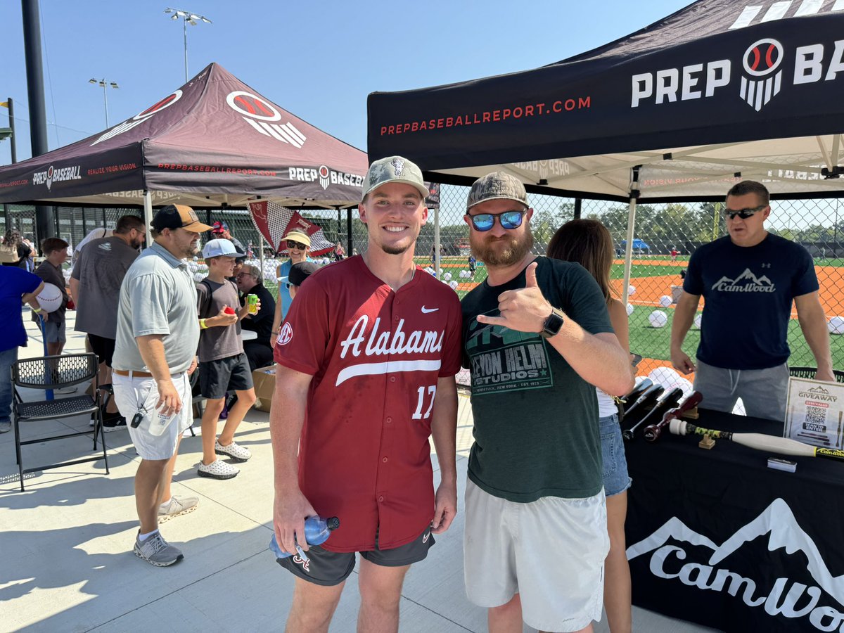 JournoRyan's tweet photo. PLATT THE BAT™️! 

Had the honor of meeting @willplattner in person at the grand opening of River Run Park in Northport. https://t.co/eSYuz9smRP
