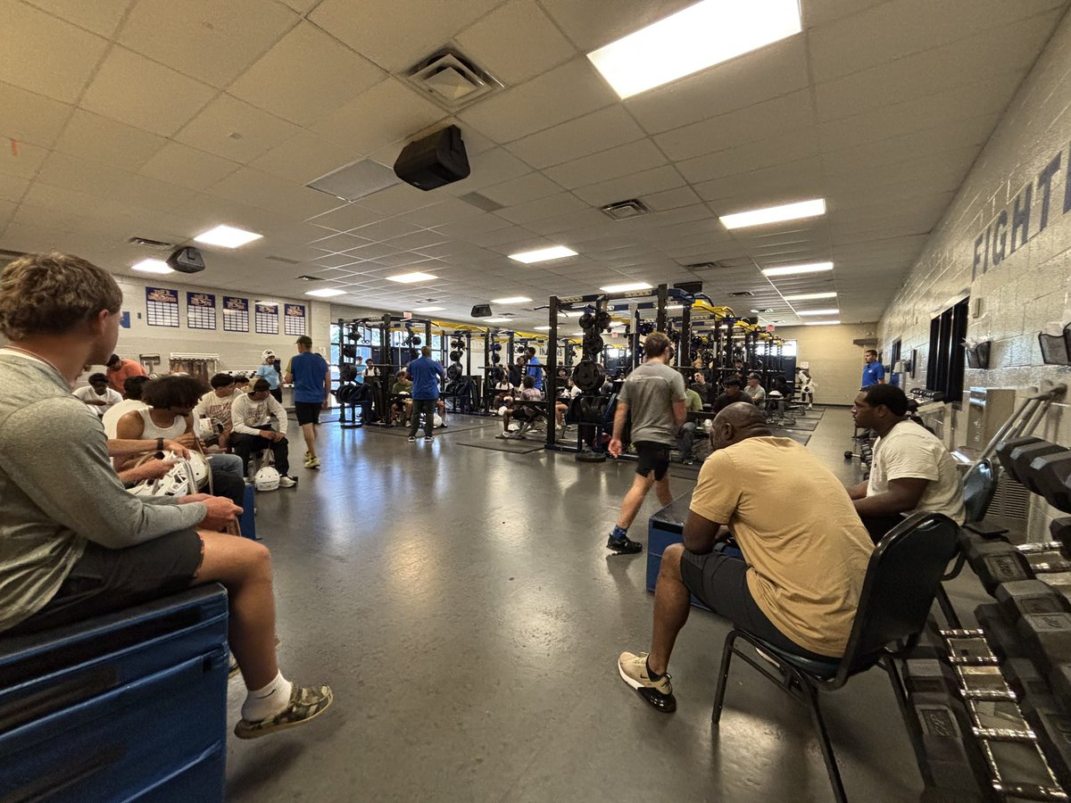 Decal Day was a success. Go Indians. #FightBack