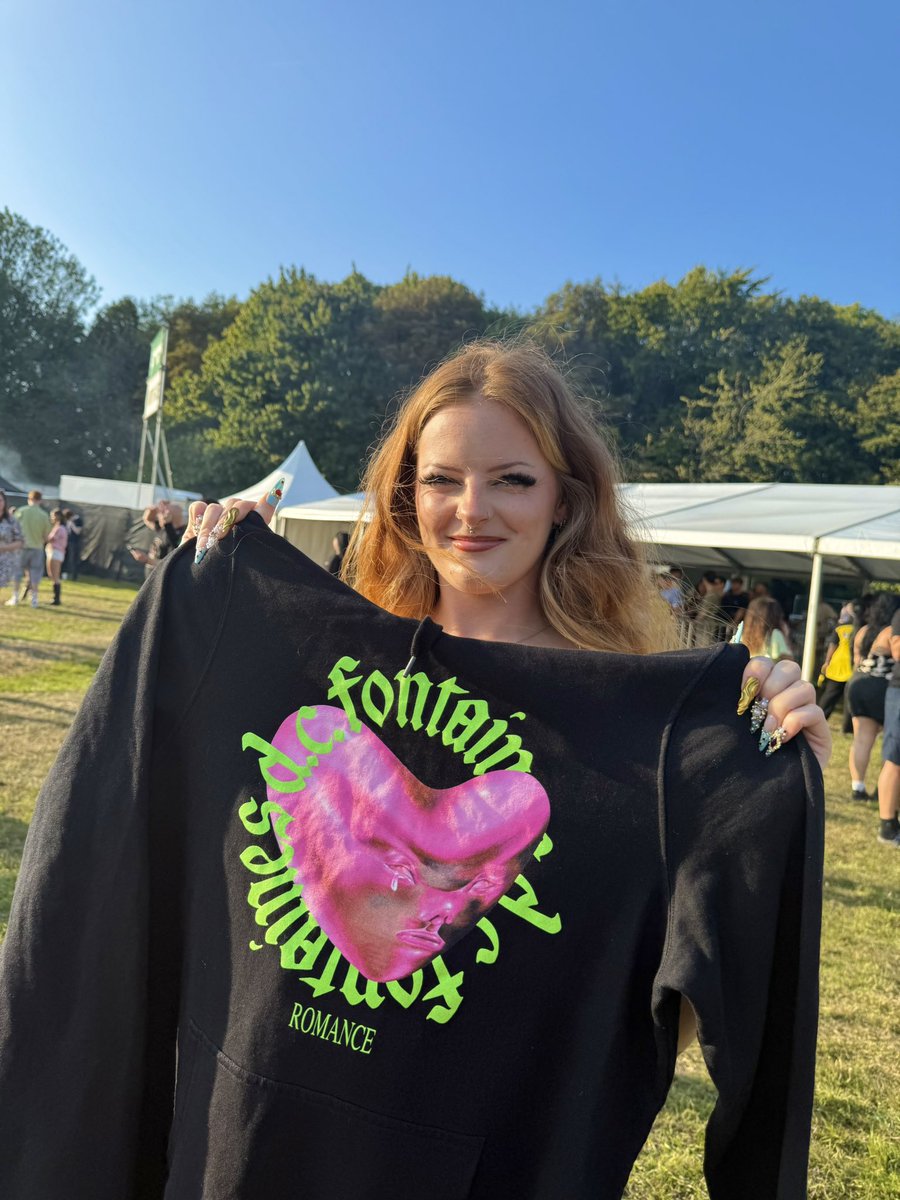 𝔎𝔢𝔯𝔶𝔰🍁 tweet media