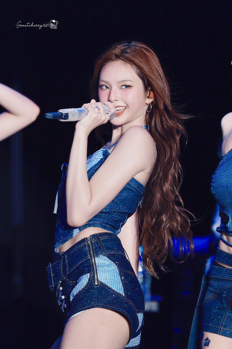 250816 SUMMER SONIC

#BABYMONSTER #베이비몬스터 #치키타 #CHIQUITA