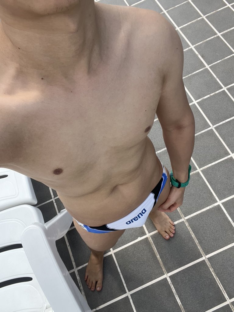 zingbenz2's tweet photo. 新泳褲特此紀念。New Arena Swimming brief https://t.co/ebXeTFt1Cd