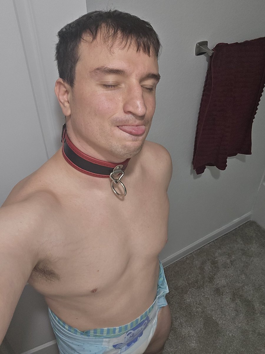 Is your diaper butt being a derp? Just give them candy and Dino nuggies and that should fix the problem