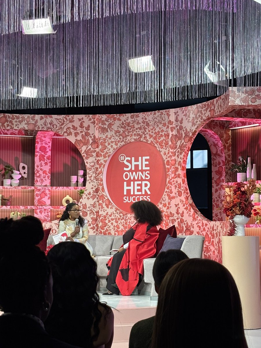 “Intuition give births to intentionality” - <a href="/NontokozoM88/">Nontokozo Madonsela</a>,Group Chief Marketing Officer at <a href="/Momentum_za/">Momentum</a> 👏🏽✨

#SheOwnsHerSuccess #IHaveTheAlgorithm