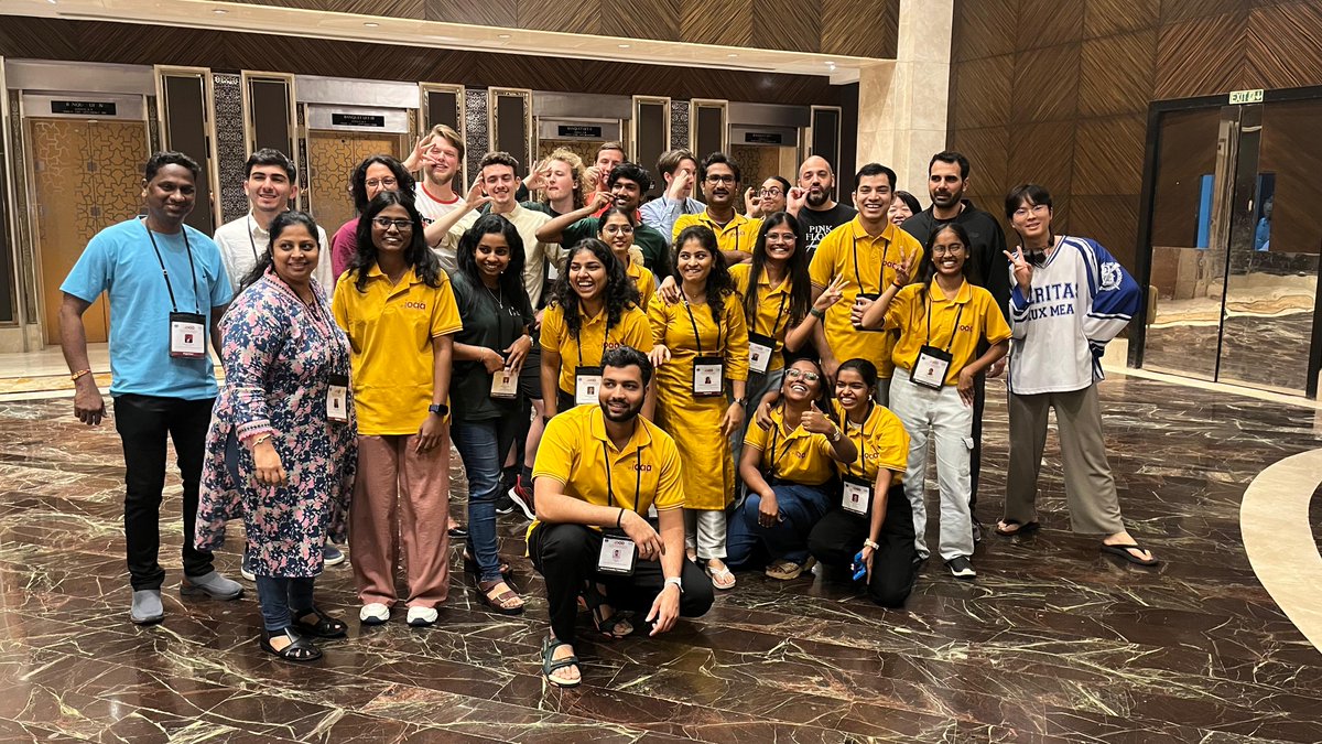 ioaa_2025's tweet image. 🌍✨ Stars above, dances below! IOAA brings the world together—grooving to Indian beats 🇮🇳💃🕺 #IOAA2025 #HBCSE  #TIFR  #DAE  @HBCSE_TIFR @nikitatyagi