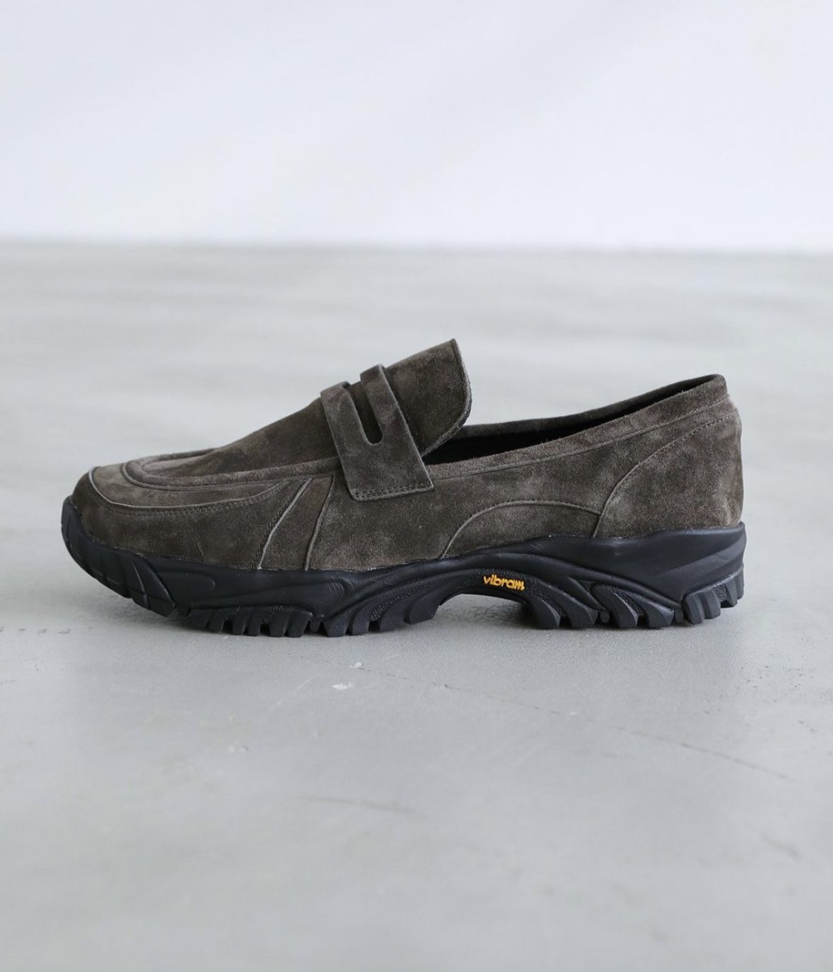 OPENING ACT VIBRAMソール スエード ローファー スニーカー Vibram × OPENING ACT] ボリュームVIBRAMソールリアルレザー