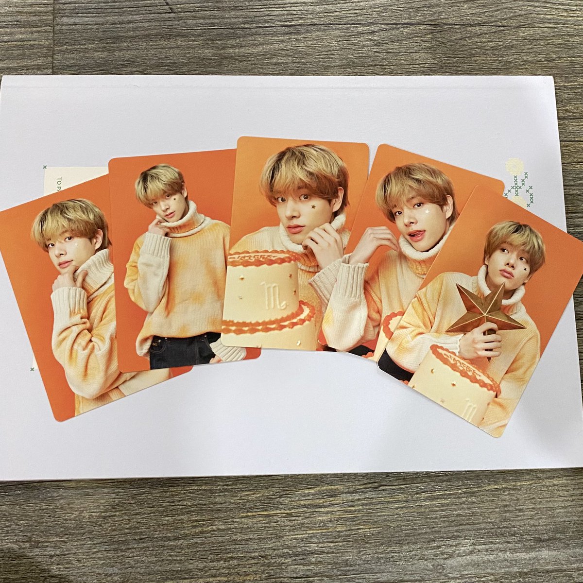 prkchs's tweet photo. #prkchs_sells wts lfb ph 

250 each (check alt)

good condi
prio getting 2 🆙
free pf
payo/ 2 wks dop w/ nrdp

🏷️ enhypen heeseung Jake Sunghoon ni-ki birthday pc merch bdo memorabilia specs ru romance untold https://t.co/zRtegctgnv