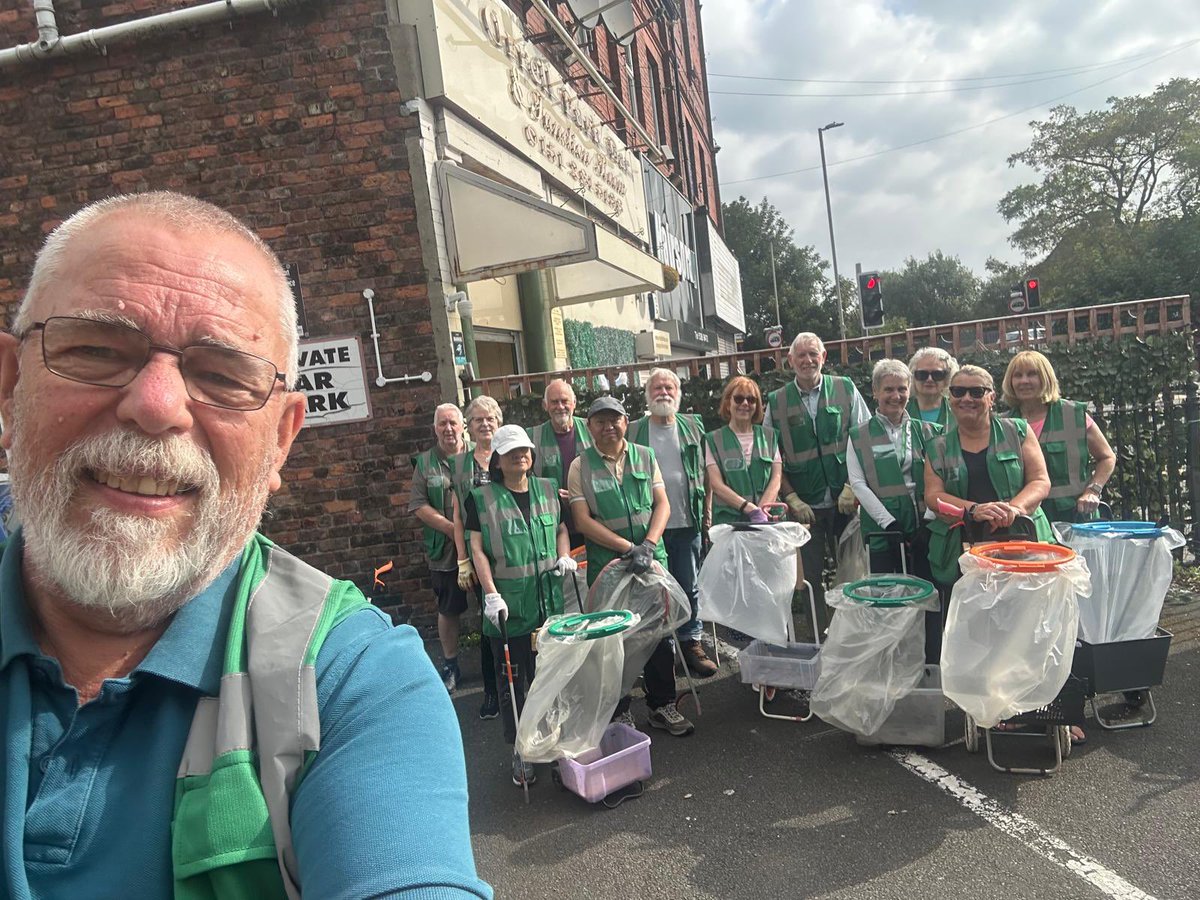 OrrellparkGT's tweet photo. Brilliant turnout from the Orrell Park Green Team today! 💚🌱
Litter picked 🗑️✨ then a well-earned brew &amp; catch-up at Jess Cakes ☕🍰
Huge thanks to our amazing volunteers for keeping the community looking its best 👏🌟

#OrrellPark #CommunityPride #GreenTeam https://t.co/B3zqUv6LvT