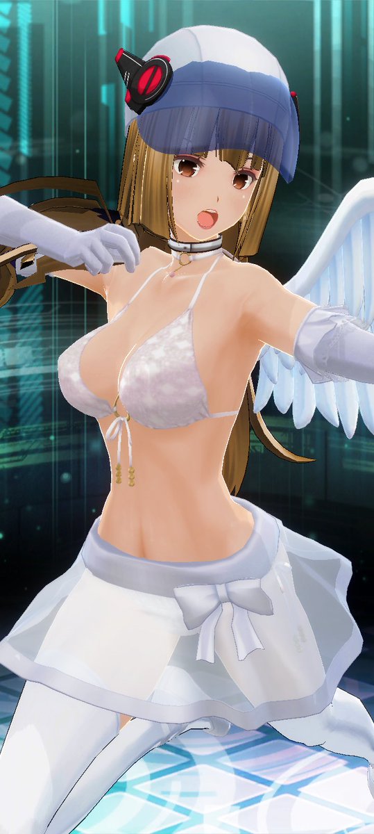 こばわっ
カスキャで白鳥のなゆです
あれこれ試行錯誤したヘルメット
どーでしょ？
鳥の頭に見えますか？
でわ科学忍法またね😆💕
 #おやすみなさい
 #カスタムキャスト