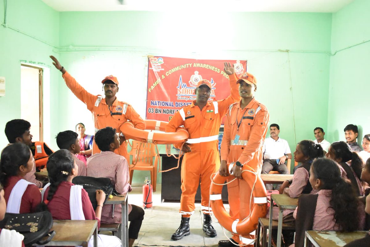 Collector Deogarh (@deogarhdistadmn) on Twitter photo Disaster preparedness awareness initiatives were implemented today at Ekalabya Panchayat Degree College, Kansar and OAV, Tileibani of Deogarh, in association with the 3rd Battalion, National Disaster Response Force, Cuttack, and the District Administration, Deogarh. <a href="/osdma/">Odisha State Disaster Management Authority</a> Disaster preparedness awareness initiatives were implemented today at Ekalabya Panchayat Degree College, Kansar and OAV, Tileibani of Deogarh, in association with the 3rd Battalion, National Disaster Response Force, Cuttack, and the District Administration, Deogarh. <a href="/osdma/">Odisha State Disaster Management Authority</a>