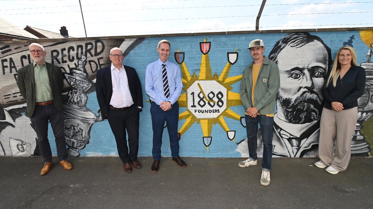 Preston North End FC (@pnefc) on Twitter photo Our brand-new mural has been officially unveiled!
Head down to the Alan Kelly Town End to check out Shawn Sharpe's amazing work. ๐
#pnefc | <a href="/pnecommunity/">Preston North End Community and Education Trust</a> Our brand-new mural has been officially unveiled!
Head down to the Alan Kelly Town End to check out Shawn Sharpe's amazing work. ๐
#pnefc | <a href="/pnecommunity/">Preston North End Community and Education Trust</a>