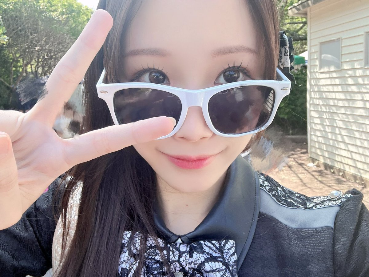 saara_hazuki's tweet photo. 「でびぱっぱ夏祭2025 〜東の陣〜」
ありがとうございました🪭

お昼も夜も一緒に盛りあがってくださりとても嬉しかったです😿✨️

お昼と夜でセトリの雰囲気も少し違う感じでした🎶

ペンライト見えて幸せでした💖

 #高嶺のなでしこ  #たかねこ https://t.co/2sc8gBl2nP