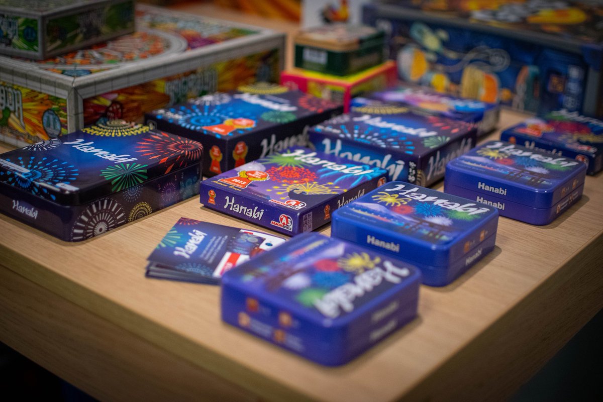 It is the final day of #BSGAnnual2025

Friendly reminder to:
- hug your friends
- take photos
- join the snack party
- Take another jump in the pool
- And one last round of Hanabi