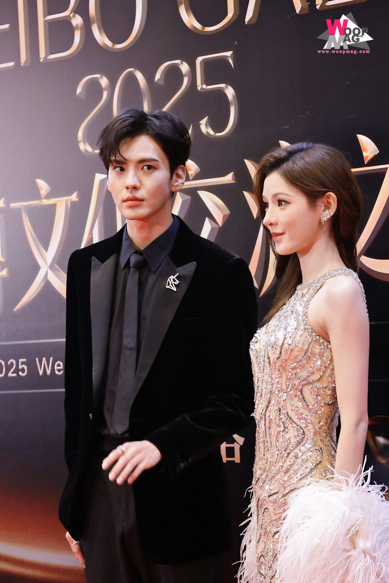 woopmag's tweet photo. "Biwenjun" - "Zhangyuxi" ในงาน 'WEIBO CULTURAL EXCHANGE NIGHT IN THAILAND' ✨️

#ปี้เหวินจวิ้น #毕雯珺 #BiWenJun
#จางอวี่ซี #ZhangYuxi #张予曦
#WeiboCulturalExchangeNight2025
#WeiboGala2025 https://t.co/dllioRW1YI