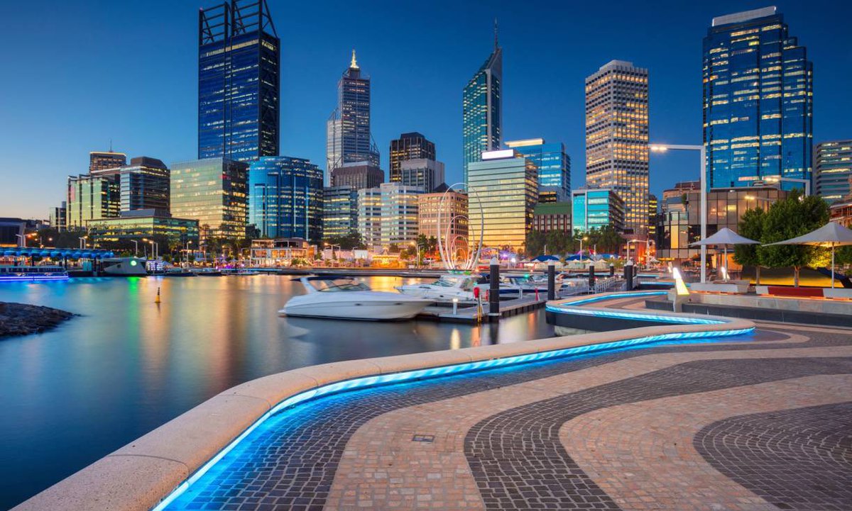 Alongside the upcoming launch of Moments, we’re expanding Moonboots into the bricks &amp; mortar world. 🏗️

Moonboots Developments is live - exploring our 2nd site already in Perth, WA.

Investors will access tokenised real estate development:

🔹 Fixed APY (8%) + Development Upside