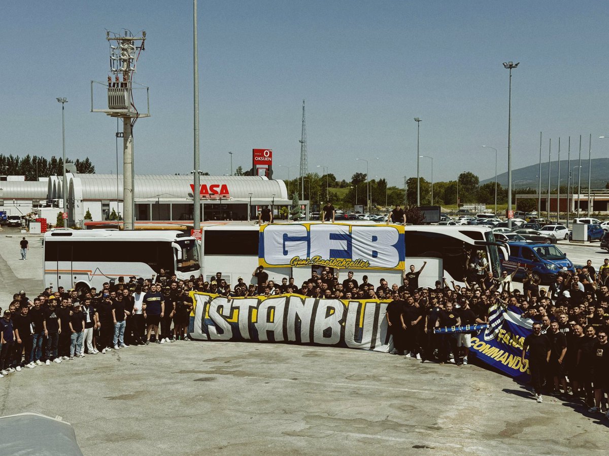 ahmetElver's tweet photo. Senin Kardeşlerin https://t.co/B3FalQ9RhN