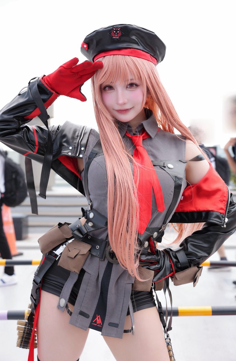 NIKKE ラピ
#C106コスプレ https://t.co/U0v3jW82ZO