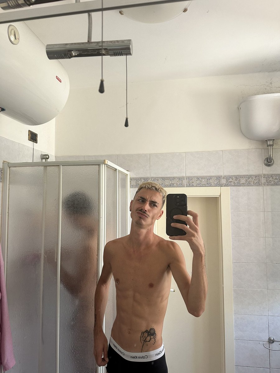 Sono due giorni che scopiamo ma tre settimane fa l’ho lasciato 😶‍🌫️😶‍🌫️